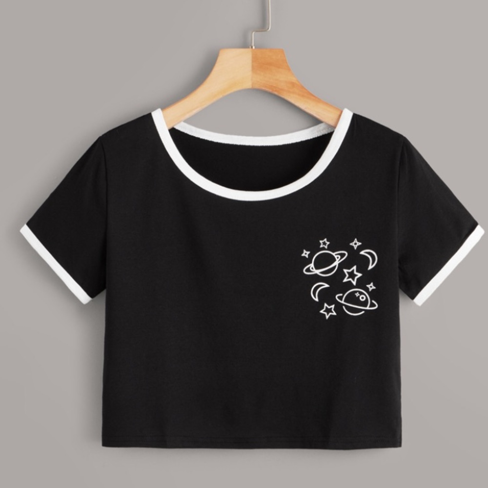 Planet print crop top